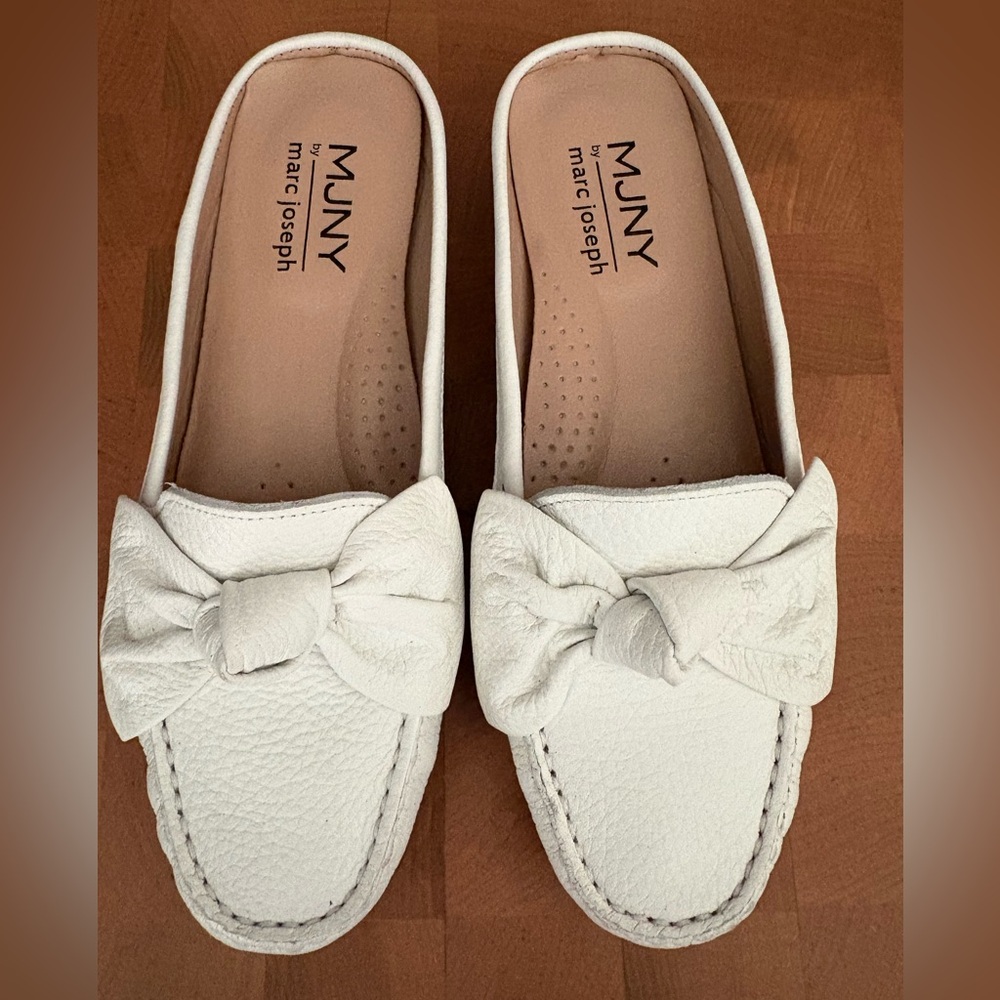 Marc Joseph Cream Leather Mules with Bow NWOT Size 6.5